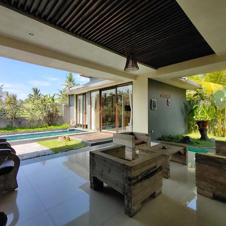 Asri Sari Ubud Villa & Resort ภายนอก รูปภาพ