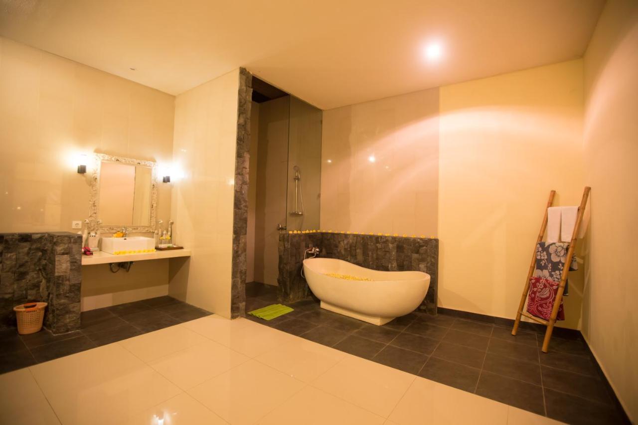 Asri Sari Ubud Villa & Resort ภายนอก รูปภาพ