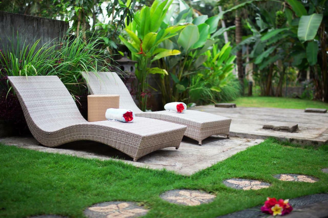 Asri Sari Ubud Villa & Resort ภายนอก รูปภาพ